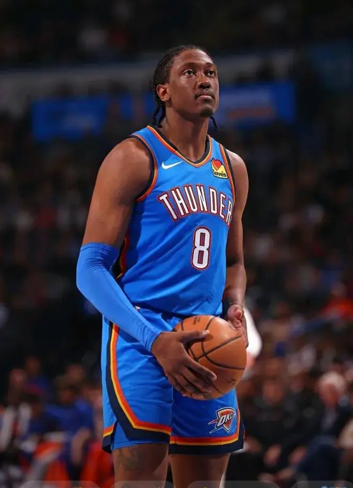 关于今晨NBA总决赛焦点战，俄克拉荷马雷霆外线爆发，底气十足，心理建设被强调的信息